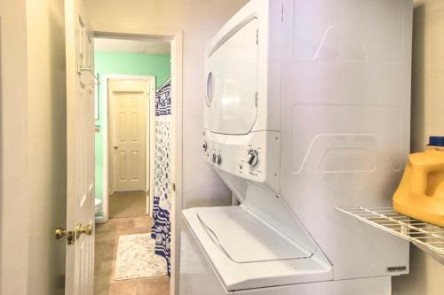 Apartamento Renovated Pensacola Beach Condo With Community Pool!