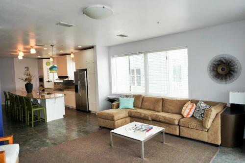 Villa 477 Fort Pickens Rd.
