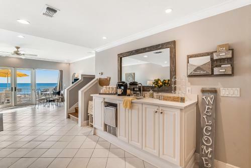 Big O Beach - White Sands Townhomes