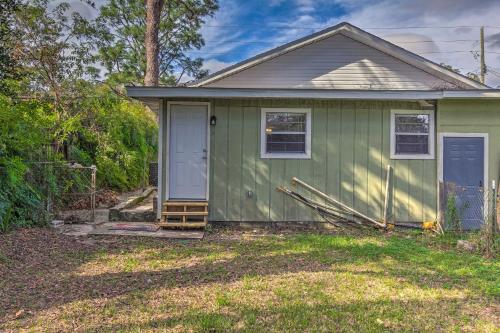 Cozy Pensacola Duplex About 3 Mi To Beach And Park