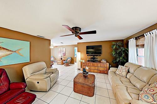 Tropical Gem On Water Home
