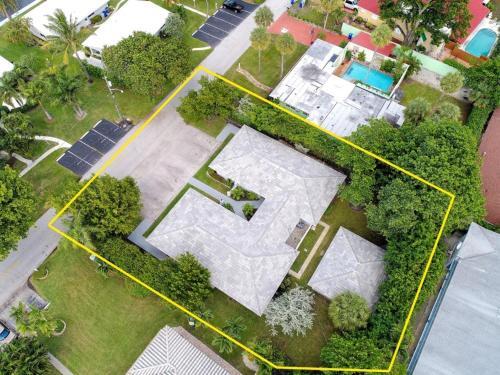 Recently Renovated Studio Apartment - Unit #20b Apts
