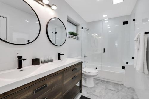 Recently Renovated! 2 2 Apartment - Unit #18a Apts
