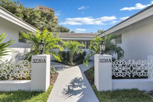 Recently Renovated! 2 2 Apartment - Unit #18a Apts