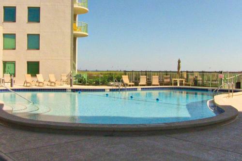 Perdido Towers - E102