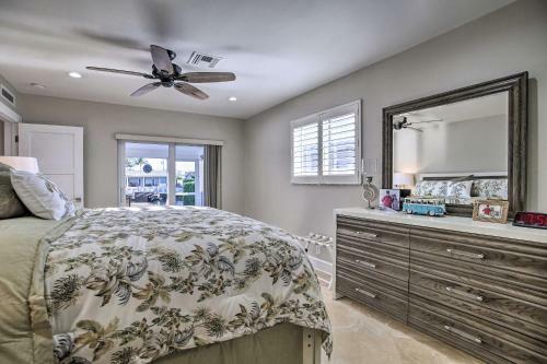 Canalfront Getaway About 1 Mi To Pompano Beach!