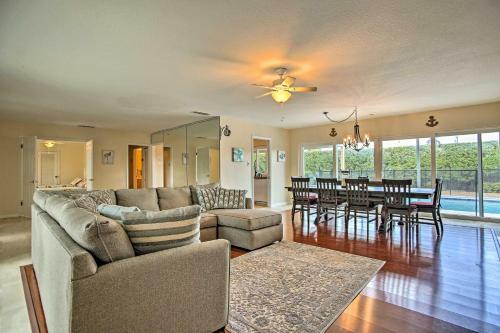 Riviera Beach Home With Pool - Walk To Beach!