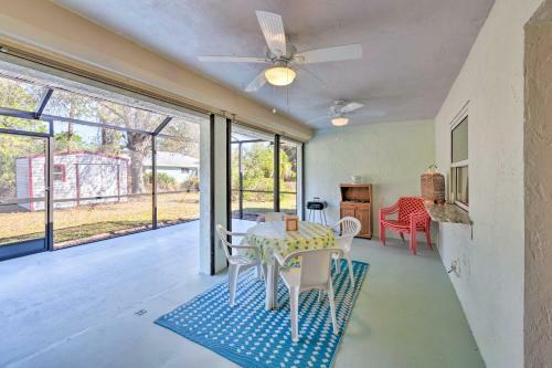 Family Fun - Port Charlotte Beach Bungalow!