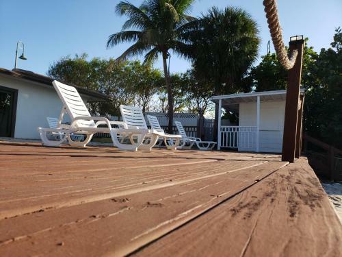 Hotel Open Waters Resort