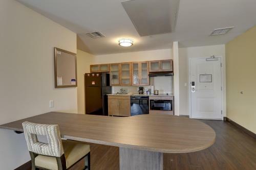 Candlewood Suites - Safety Harbor, An Ihg Hotel