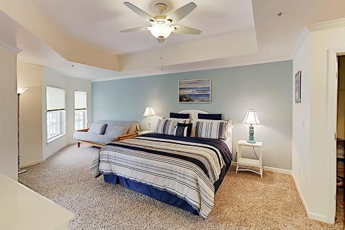 Apartamento Sunny Poolside Condo With Hot Tub & Beach Access Condo