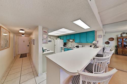 Apartamento Modernized Oceanfront Beach Condo Condo
