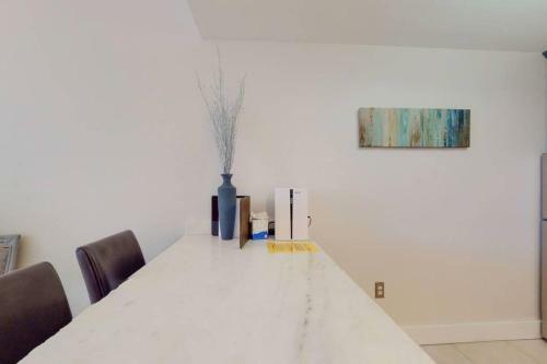 Apartamento Sea Breeze, Studio 510, Beach Steps Away!+pool+wifi