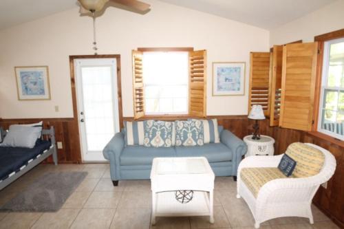 Blue Horizon Home