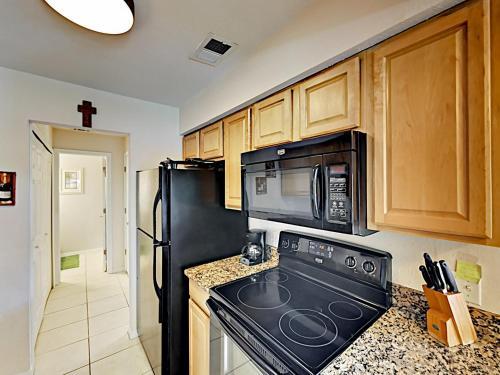 Apartamento Charming Condo With Pool - Walk To Beach & Pier Condo