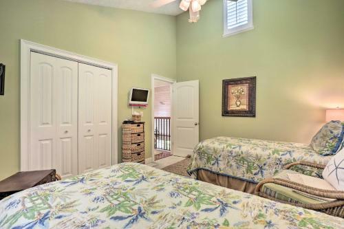 St Augustine Home With Patio - Walk To Beach