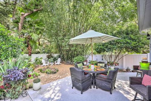 St Augustine Home With Patio - Walk To Beach