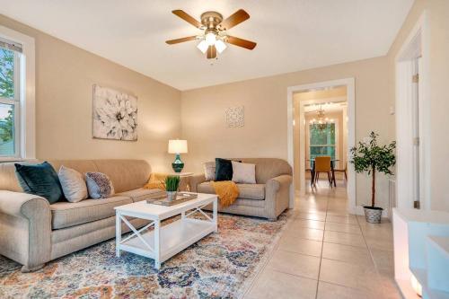 Heart Of Downtown St. Aug, Roomy Duplex, Walk Everywhere!