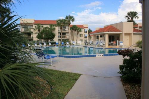 Ocean Village Club A35