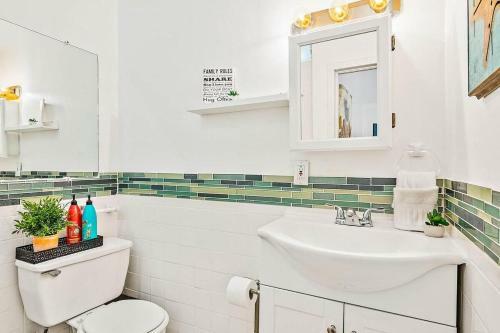 Apartamento Cozy Historic Suite - Steps To Everything Downtown