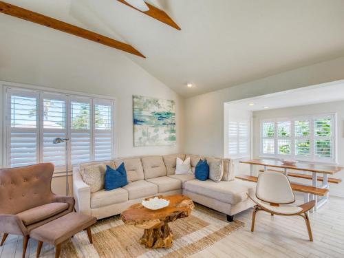 ?anastasia Lodge Cabana? Beach & Pool Oasis Home