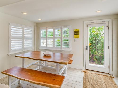?anastasia Lodge Cabana? Beach & Pool Oasis Home