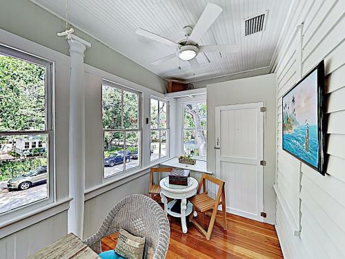 Apartamento New Listing! Downtown Hideaway Near Vilano Beach Duplex
