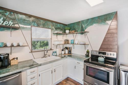 Blue Oasis, Canal Front Home With Dock, Fire Pit, Porches And Walk To Beach