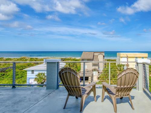New Listing! Atlantic Dream With Pool - Steps To Beach Home