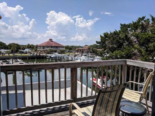 Posada Inn At Camachee Harbor View Suite 29