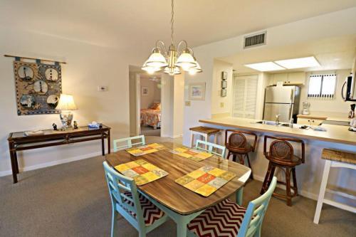 Ocean Village Club E34