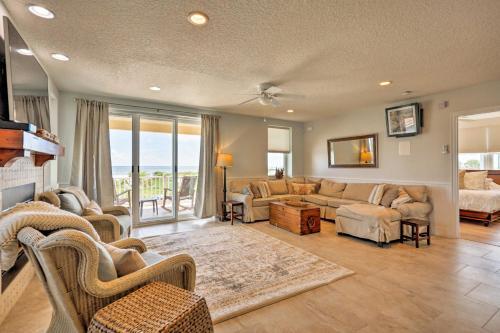Breezy St Augustine House With Direct Beach Access!