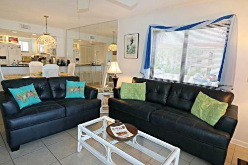 Ocean Village Club J26