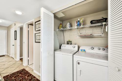 Oceanfront Windjammer Getaway