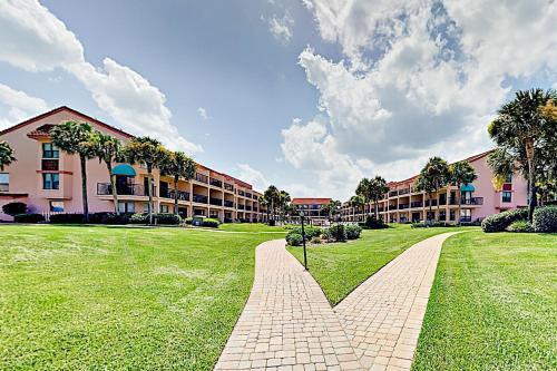 Apartamento Oceanfront Community With Pool, Walk To Beach! Condo