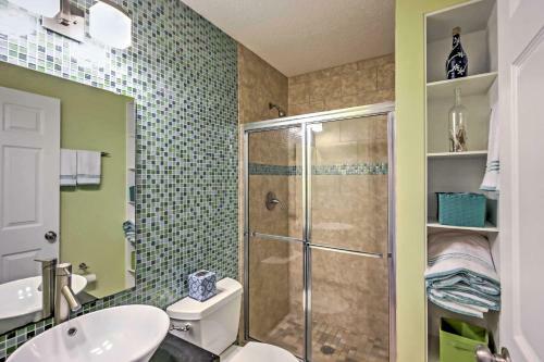 Bright St Augustine Home - Walk To Crescent Beach