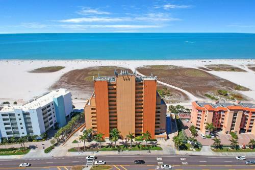 Treasure Sands - Gulf Blvd