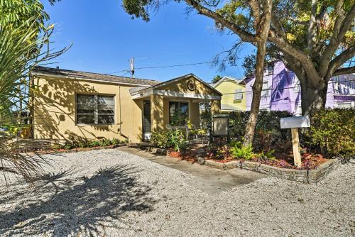 Treasure Island Bungalow- Walk To Gulf And Pier