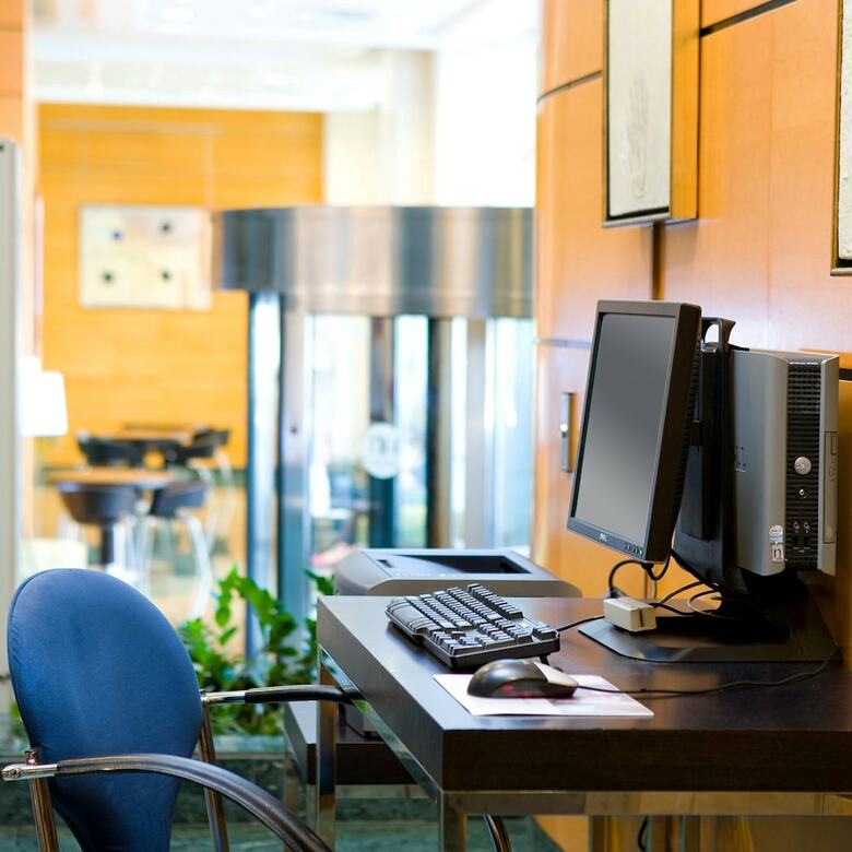 Hotel NH Valencia Center