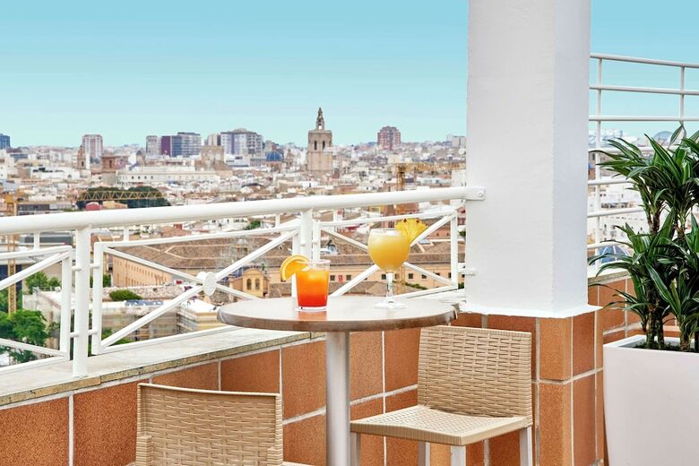 Hotel NH Valencia Center