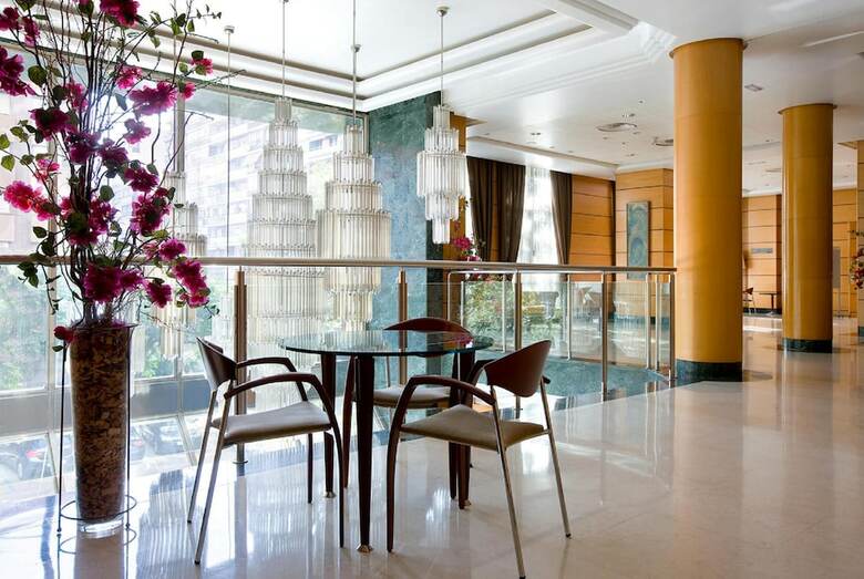 Hotel NH Valencia Center