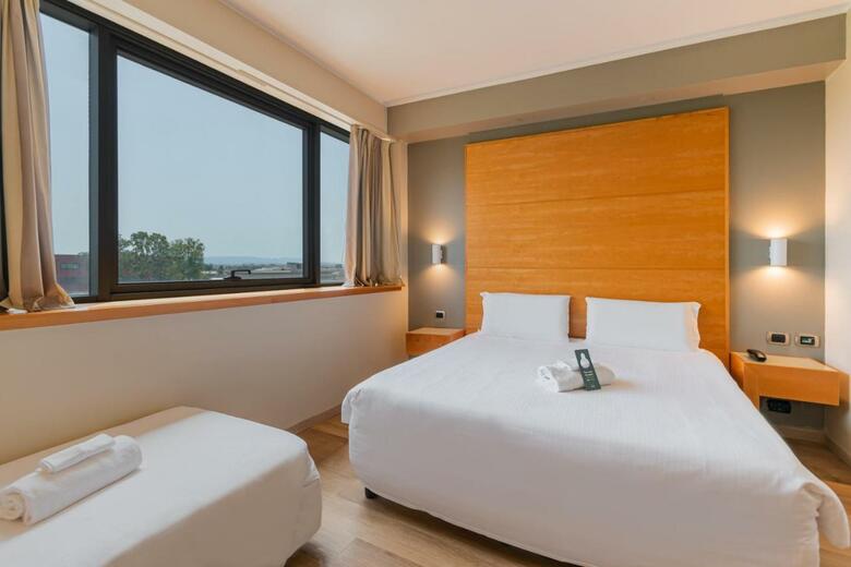 B&B Hotel Pisa Airport