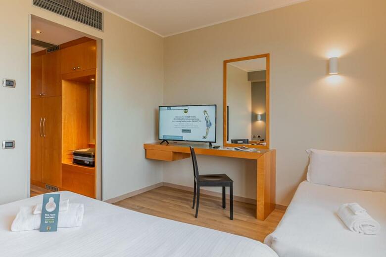 B&B Hotel Pisa Airport