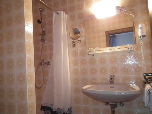 Hostal Fr�hst�ckspension Helmut Koffler