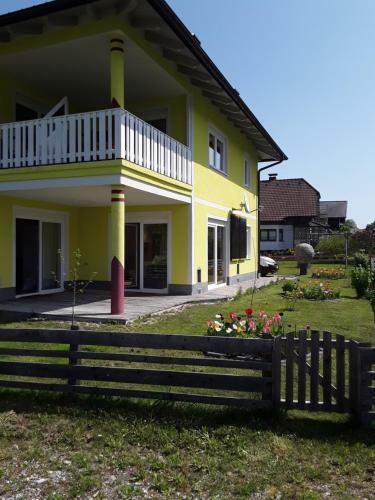 Apartments Steger