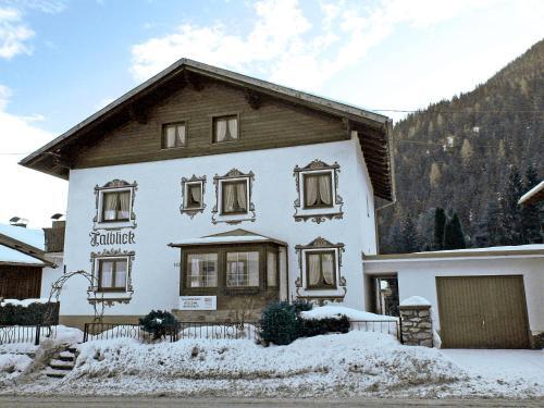 Villa 3