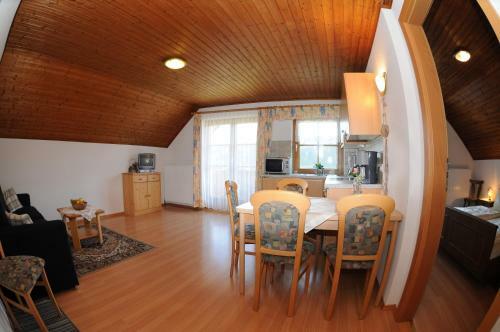 Hostal Haus Lukasser