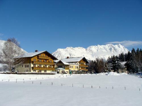 Landhotel H�userl Im Wald