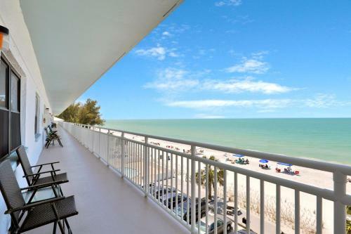 2 Bed 2 Bath Apartment In Tampa Bay