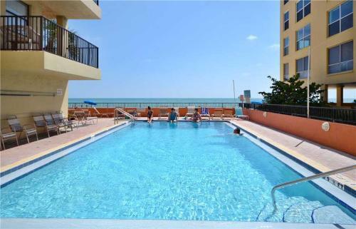 Apartamento Las Brisas 404, Gulf Front, Bbq Area, 3 Bedroom, Shared Pool, Sleeps 10